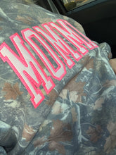 Load image into Gallery viewer, Mommin embroidered camo crew
